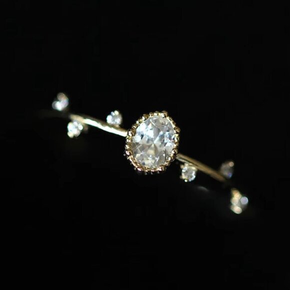 14k Gold Dainty Oval Cut Diamond Ring Band - Picture 4 of 4